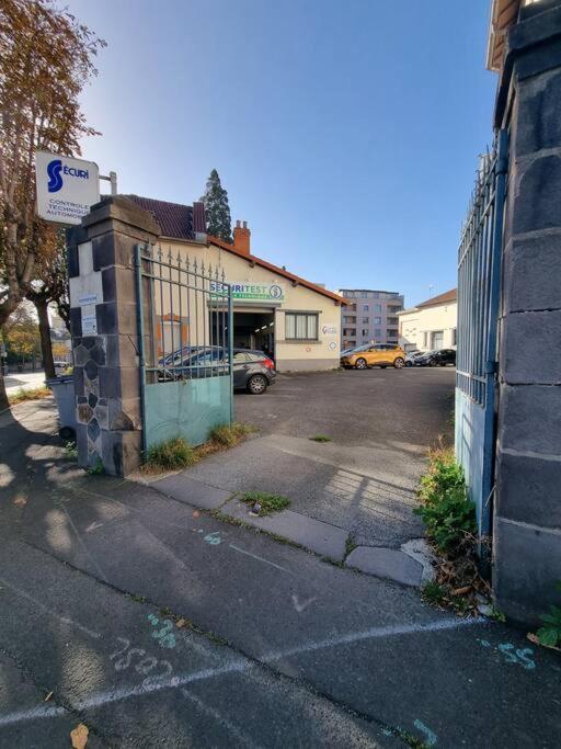 Le Claussat #Hypercentre #Parking Appartement Chamalières Buitenkant foto